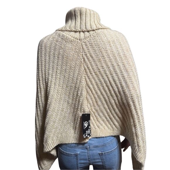 Women cape beige boho sweater one size - Picture 4 of 7